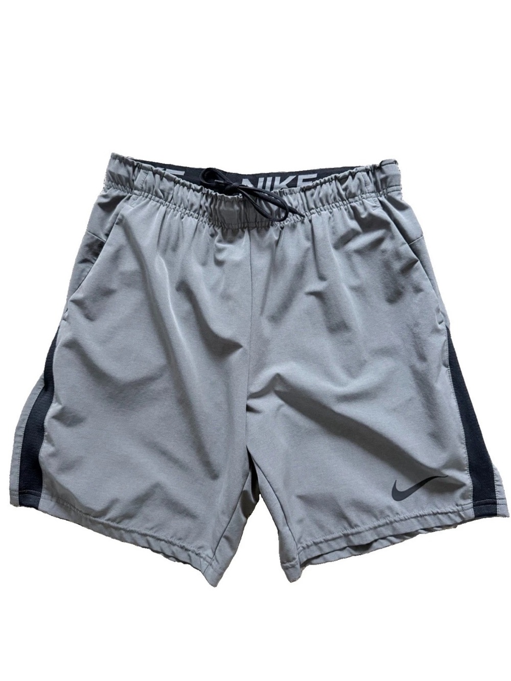 Nike Mens Dri-Fit Unlined 8" Flex Training Shorts Gray CJ1968-010 Medium, EUC